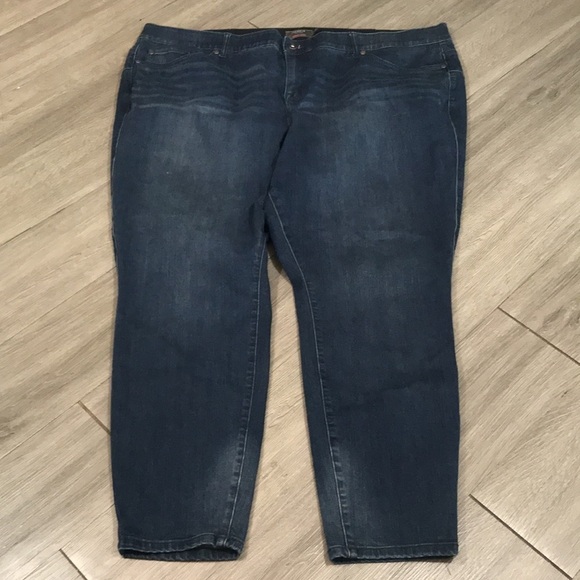 Sky High Skinny Premium Stretch High-Rise Dark Wash Jeans size 28T - Picture 5 of 10